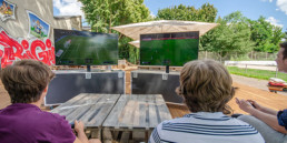 flight-screen-gaming-fun
